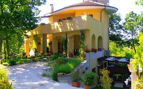 Villa Almelia